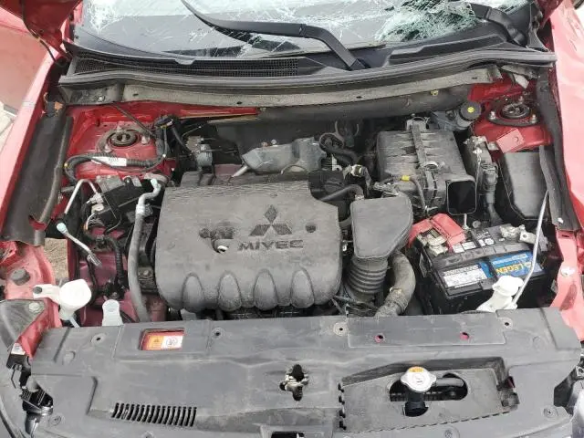 2017 MITSUBISHI OUTLANDER SE