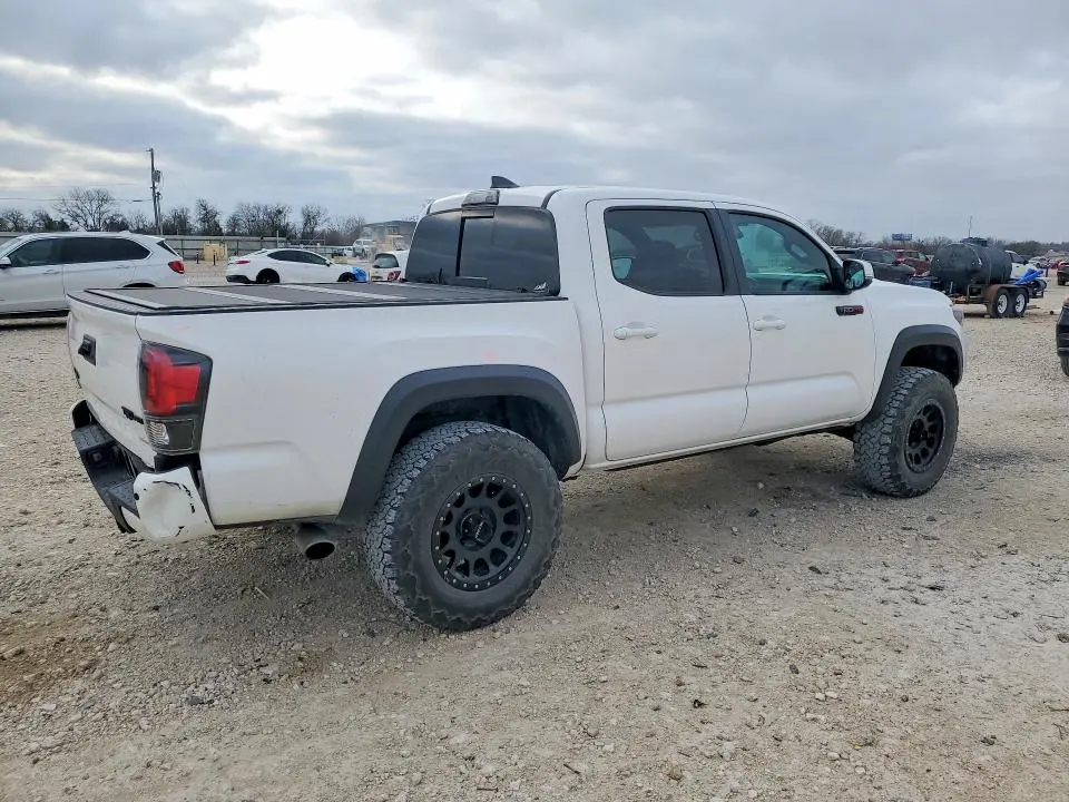 2018 TOYOTA TACOMA DOUBLE CAB  