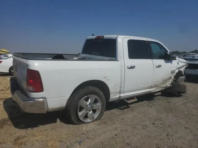 2015 RAM 1500 SLT  