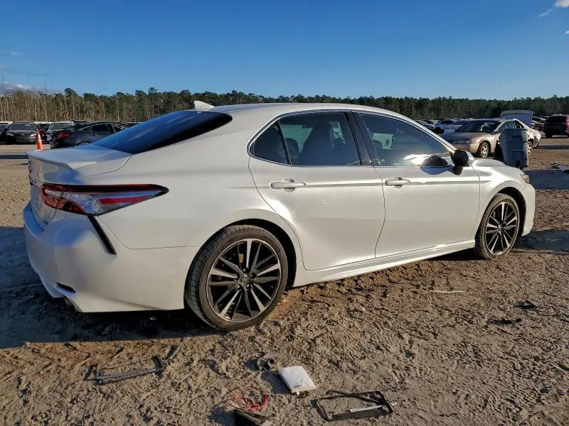 2018 TOYOTA CAMRY XSE  