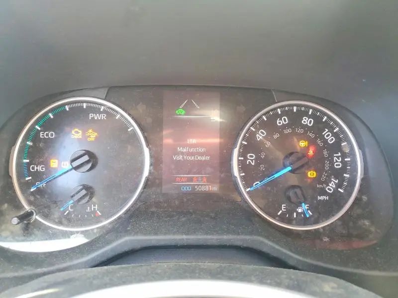 2021 TOYOTA RAV4 LE  