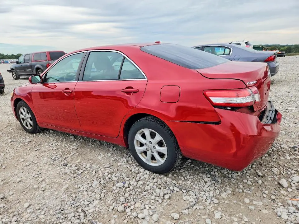 2011 TOYOTA CAMRY LE  