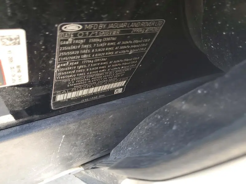 2019 LAND ROVER DISCOVERY SE  
