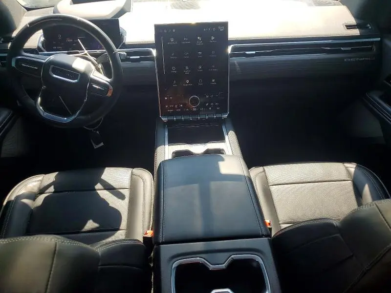 2024 GMC SIERRA DENALI  