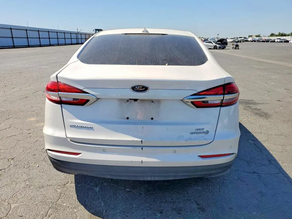 2019 FORD FUSION SE  
