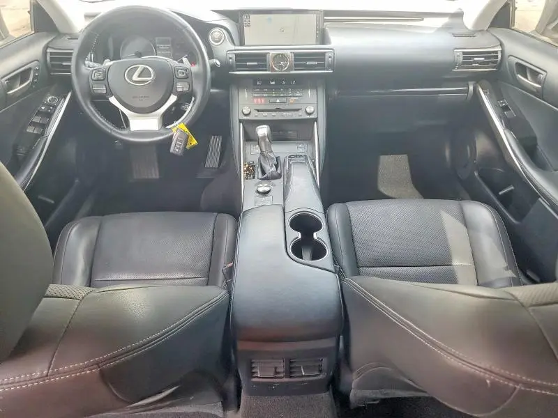 2019 LEXUS IS 300  