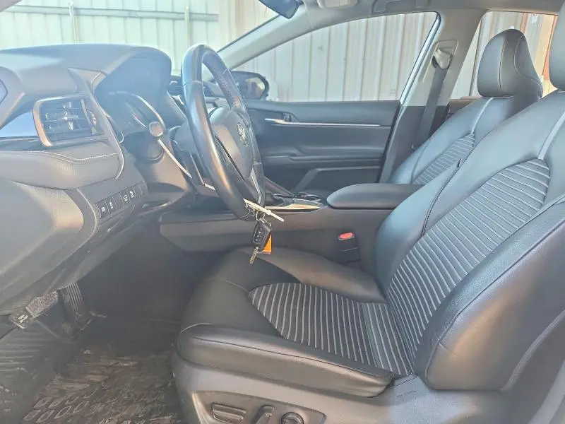 2020 TOYOTA CAMRY SE NIGHTSHADE  