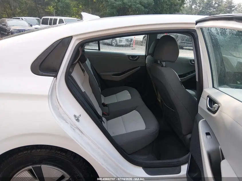 2020 HYUNDAI IONIQ HYBRID BLUE