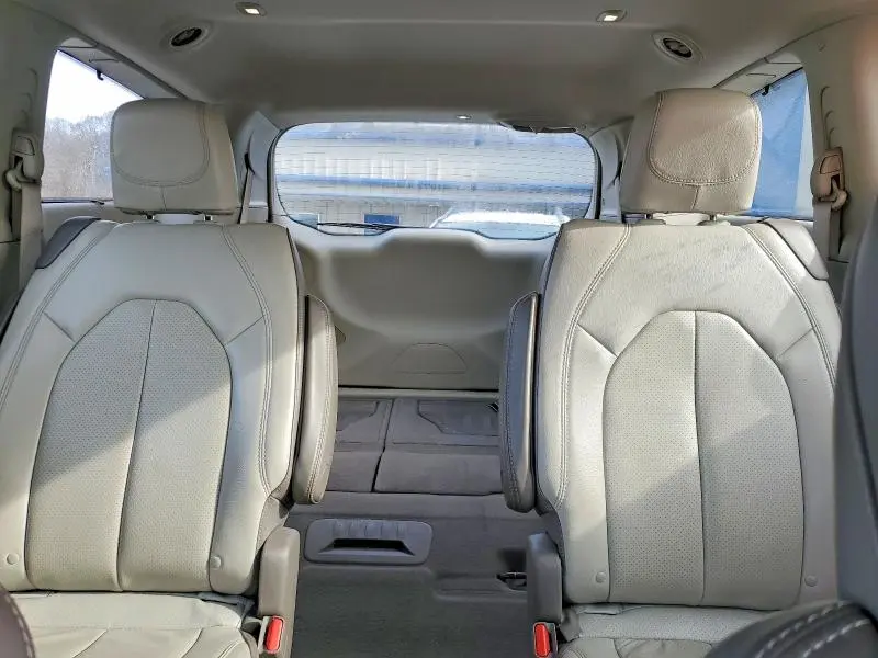 2018 CHRYSLER PACIFICA TOURING L PLUS  