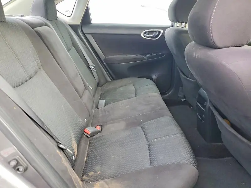 2015 NISSAN SENTRA SR  