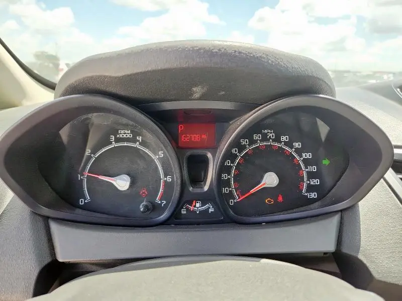 2011 FORD FIESTA S  