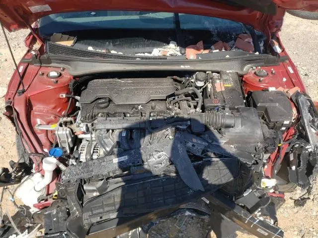 2022 HYUNDAI ELANTRA SE  