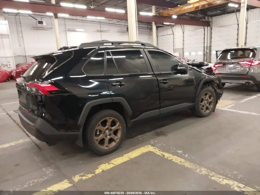 2023 TOYOTA RAV4 HYBRID WOODLAND EDITION