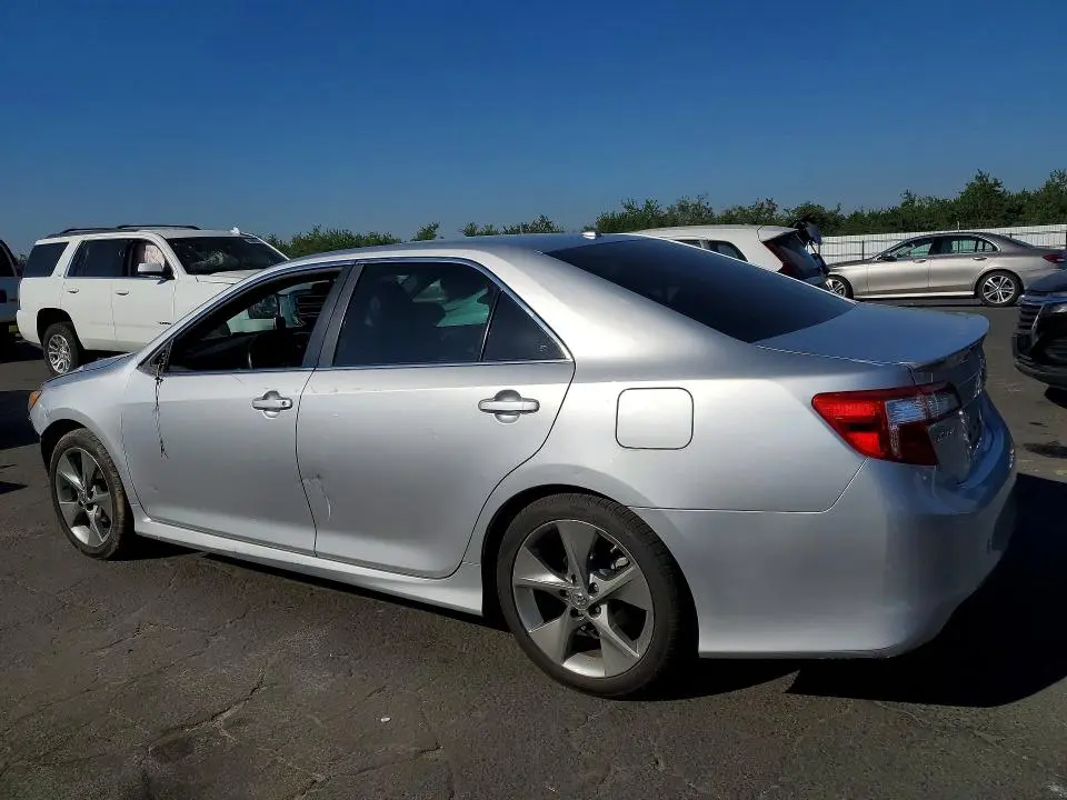 2014 TOYOTA CAMRY SE SPORT  