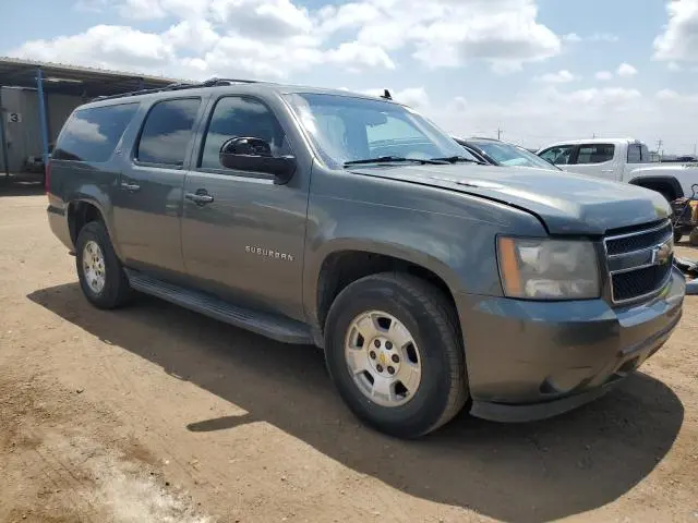 2011 CHEVROLET SUBURBAN K1500 LT  