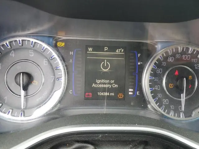 2016 CHRYSLER 200 LIMITED