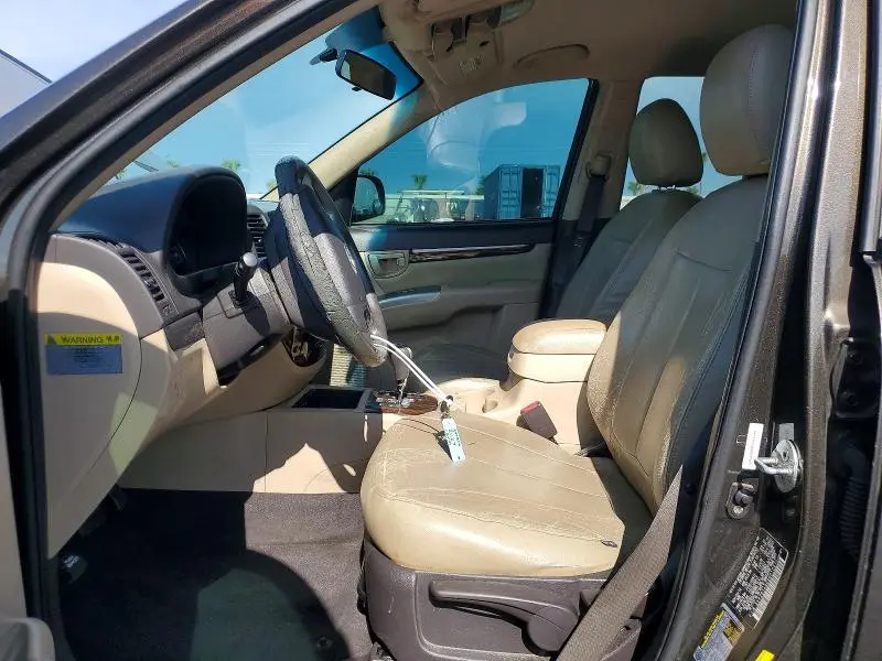 2011 HYUNDAI SANTA FE GLS  