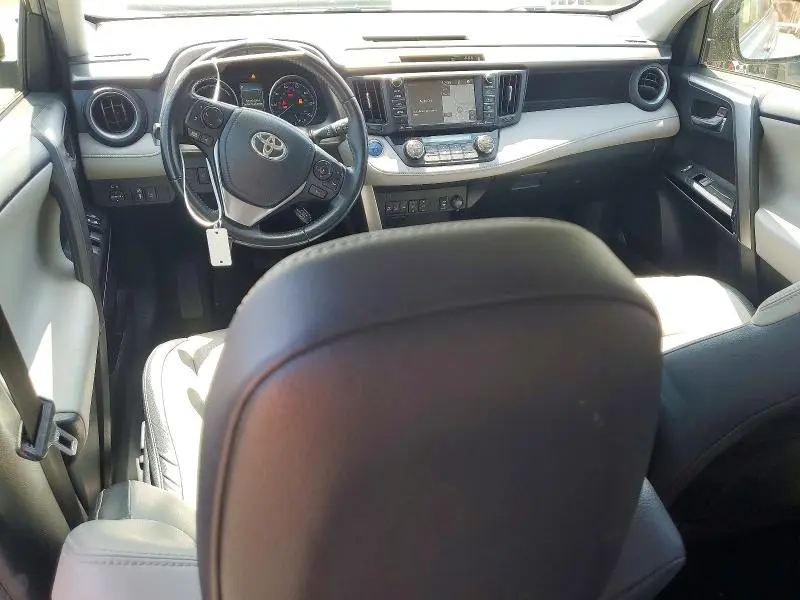2017 TOYOTA RAV4 HV LIMITED  