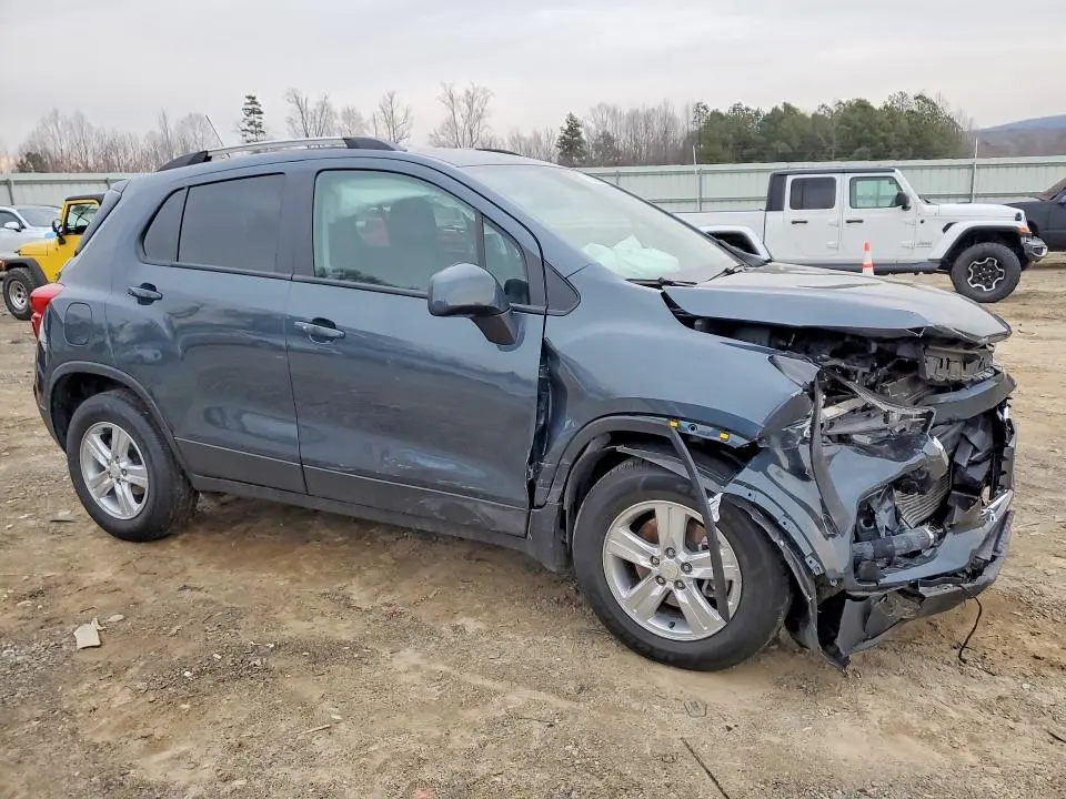 2022 CHEV TRAX 1LT  