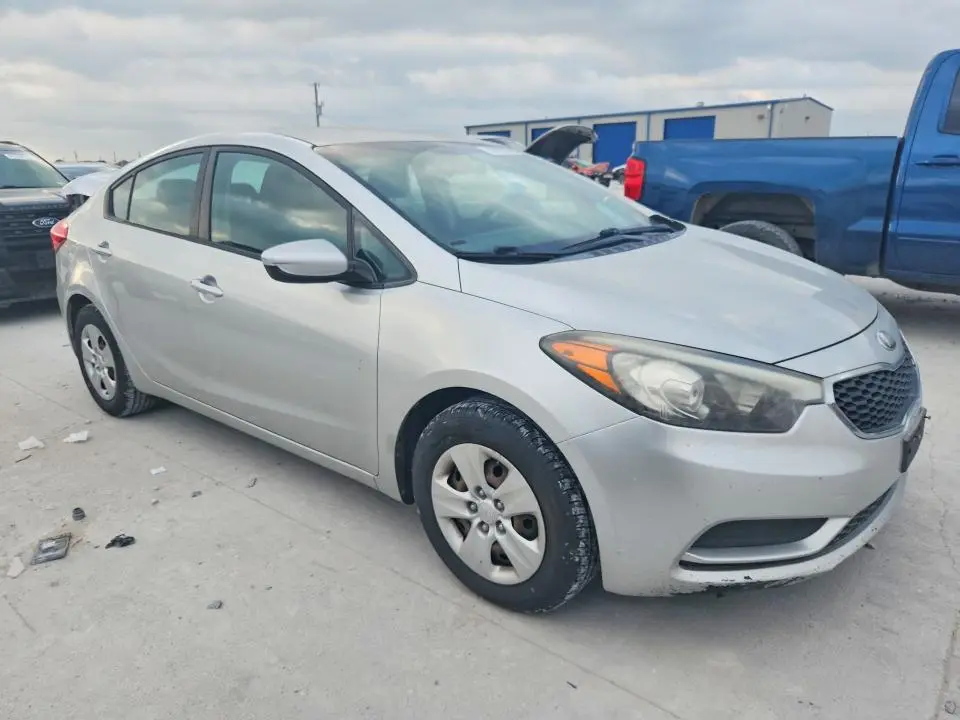 2014 KIA FORTE LX  