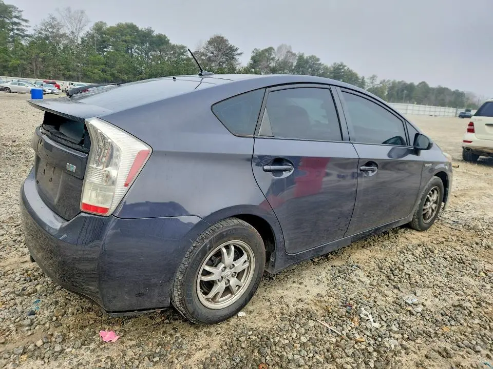 2010 TOYOTA PRIUS   