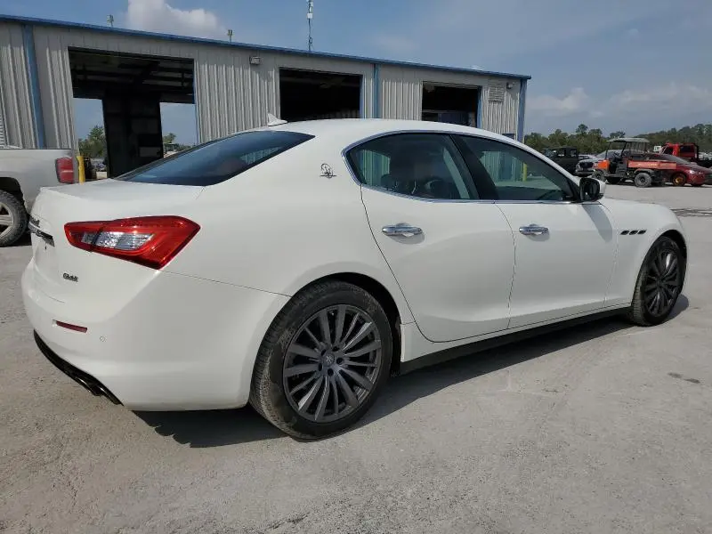 2020 MASERATI GHIBLI   