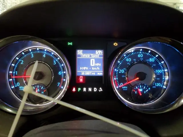 2013 CHRYSLER TOWN & COUNTRY TOURING  