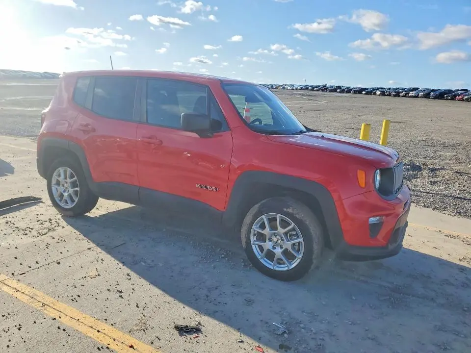 2023 JEEP RENEGADE LATITUDE  