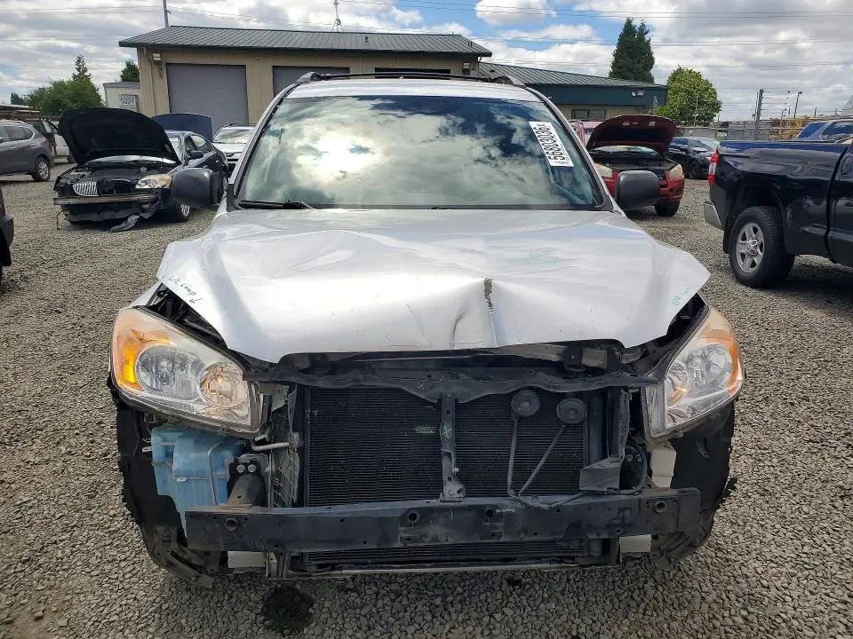 2011 TOYOTA RAV4 BASE  