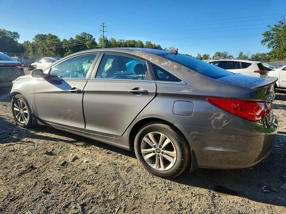 2013 HYUNDAI SONATA GLS  