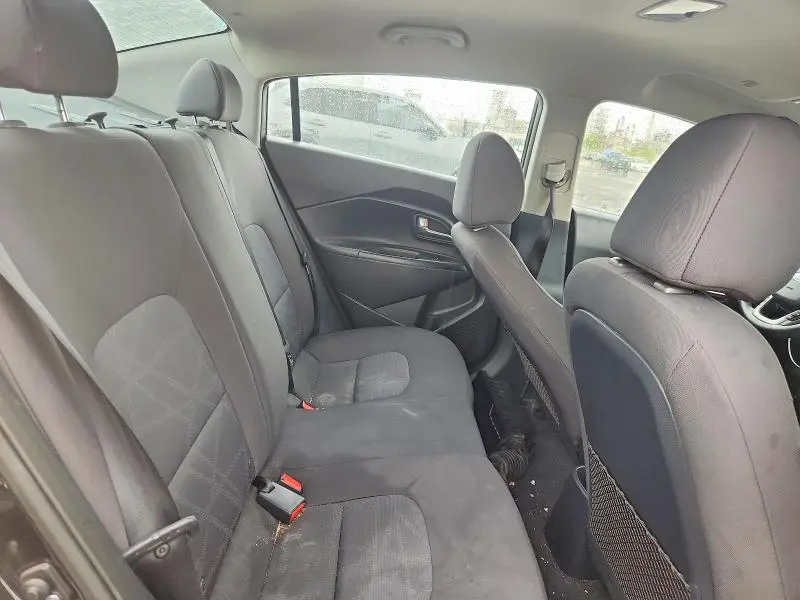 2015 KIA RIO LX  