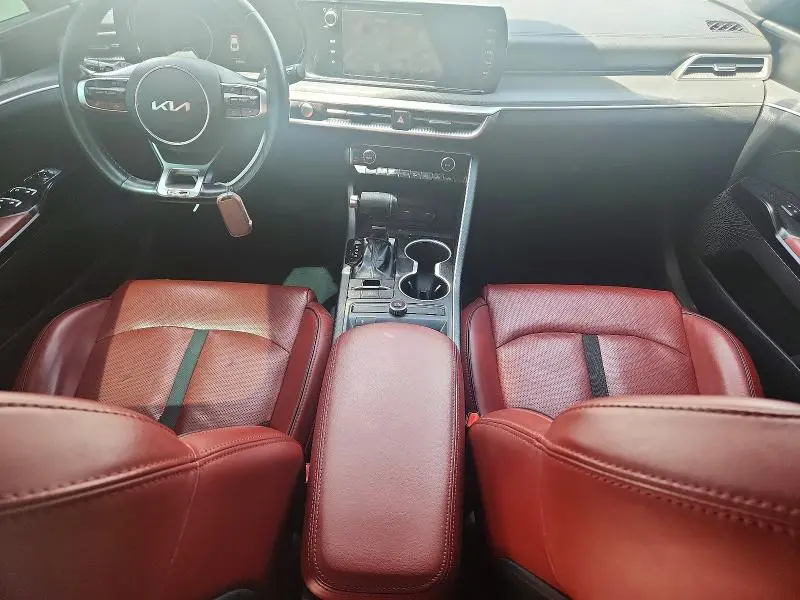 2022 KIA K5 GT LINE  
