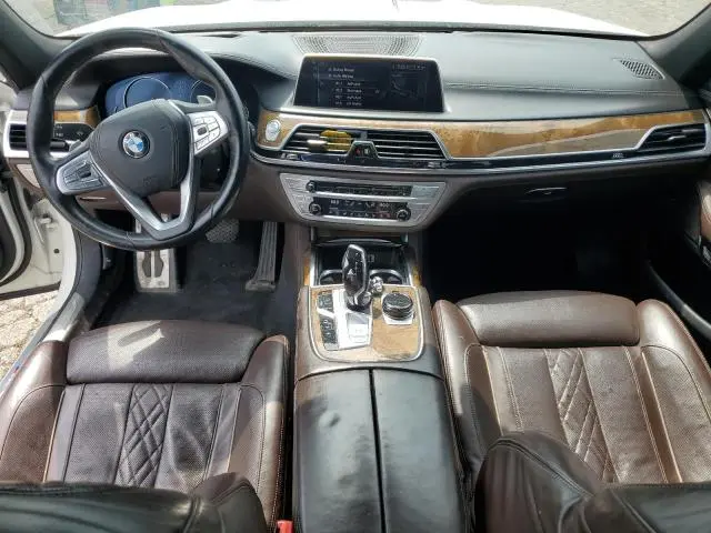 2016 BMW 750 XI  
