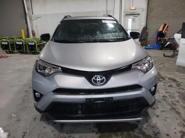 2016 TOYOTA RAV4 SE