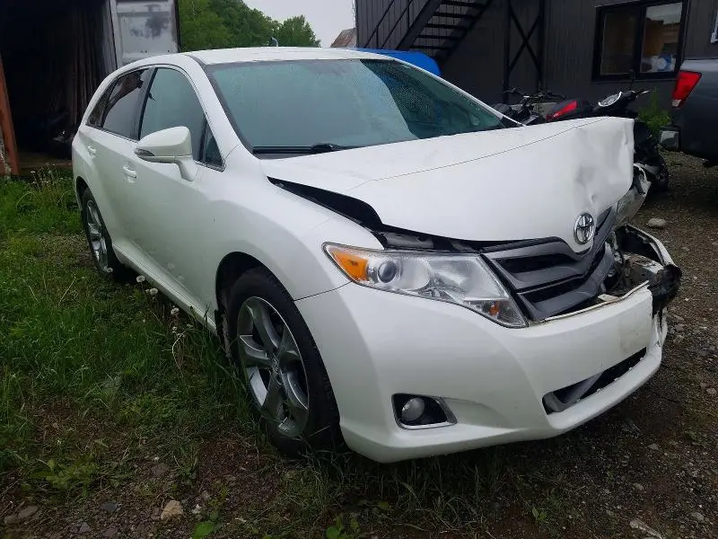 2013 TOYOTA VENZA LE  