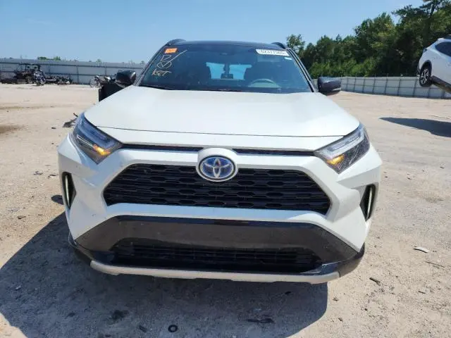 2022 TOYOTA RAV4 XSE  