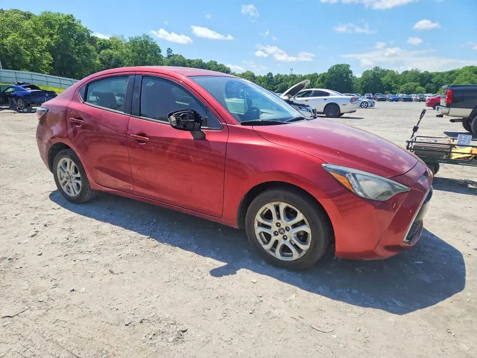 2018 TOYOTA YARIS IA BASE  