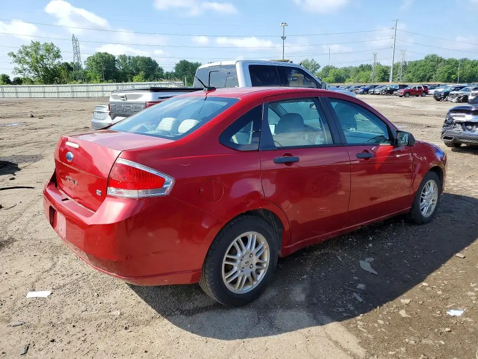 2011 FORD FOCUS SE  