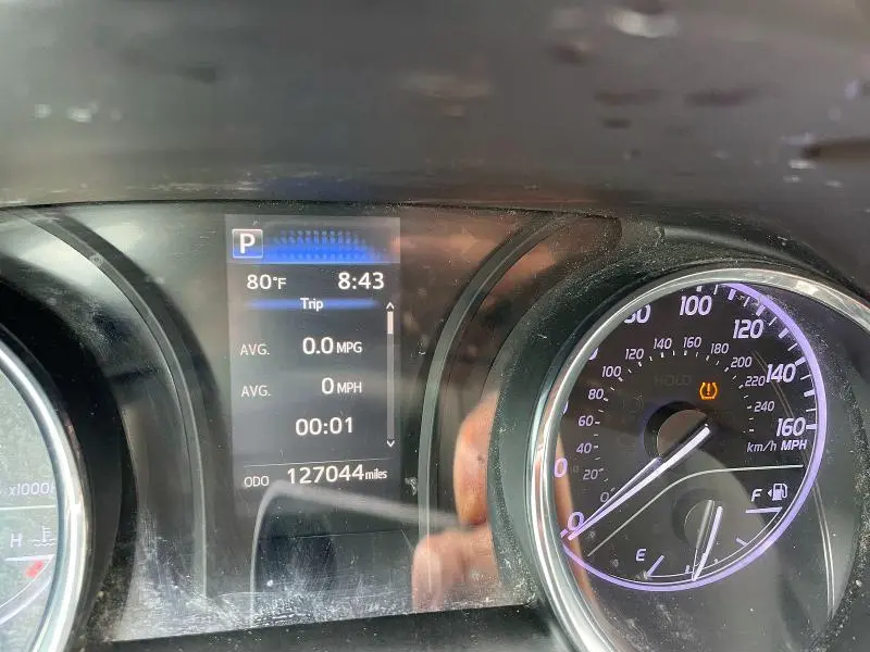 2019 TOYOTA CAMRY LE  