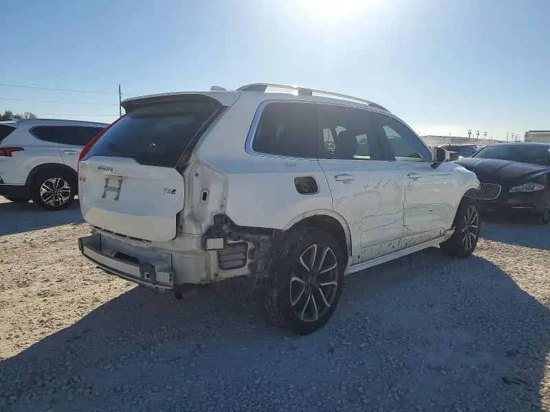 2019 VOLVO XC90 T6 MOMENTUM  