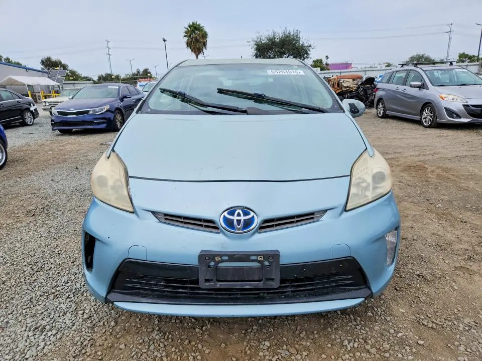 2012 TOYOTA PRIUS TWO  