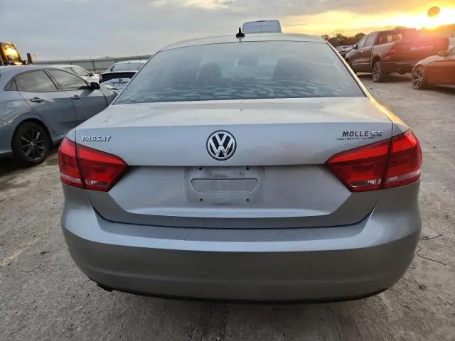 2012 VOLKSWAGEN PASSAT SE  
