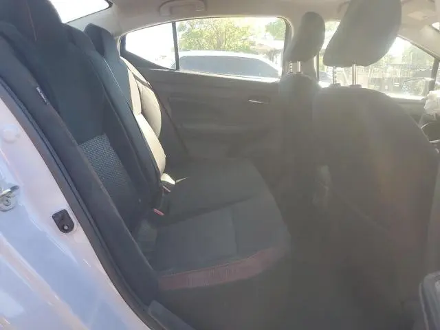 2024 NISSAN VERSA SR  