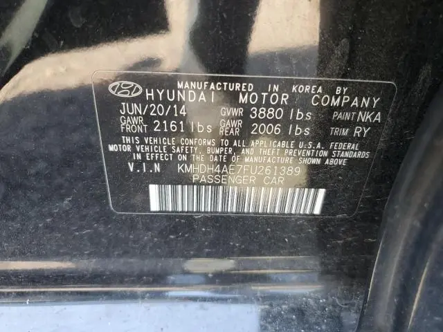 2015 HYUNDAI ELANTRA SE  