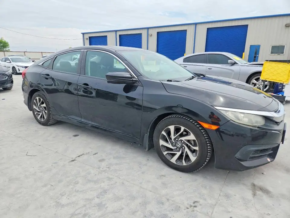 2017 HONDA CIVIC EX  