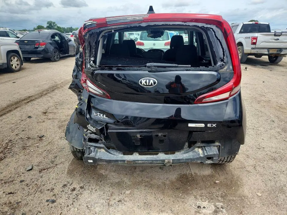2021 KIA SOUL EX  