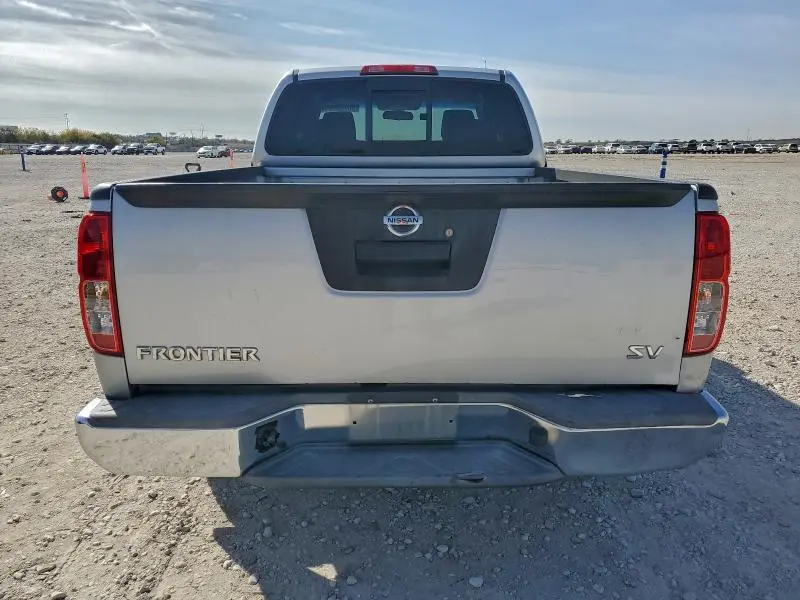 2015 NISSAN FRONTIER S  