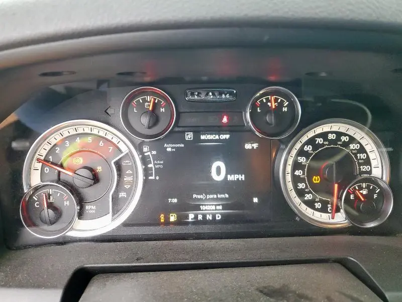 2019 RAM 1500 CLASSIC SLT  