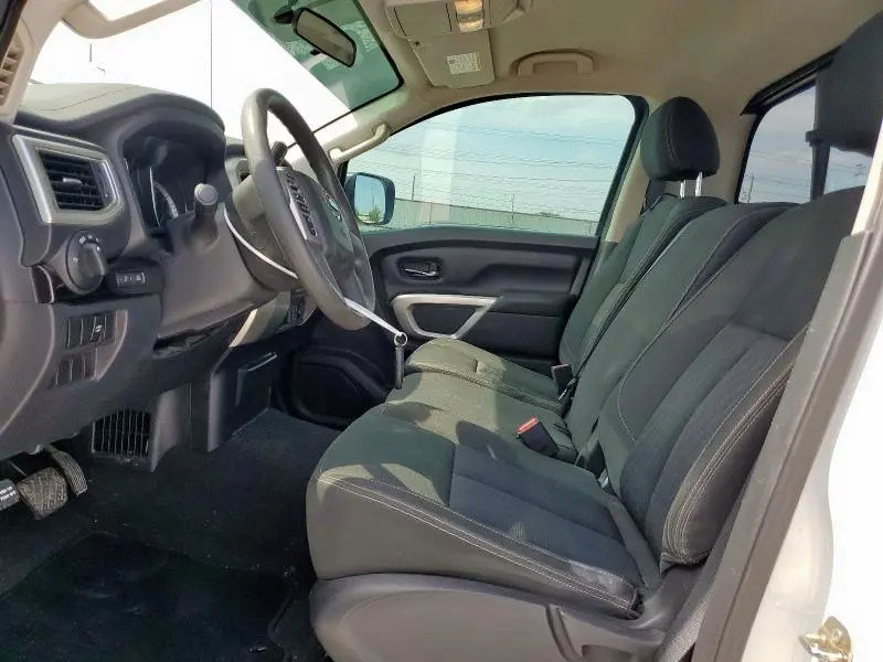 2017 NISSAN TITAN S  