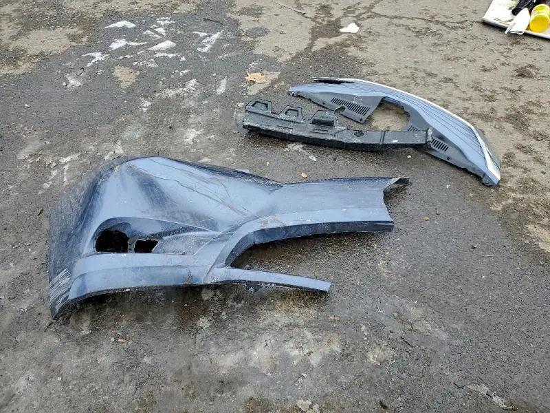 2017 TOYOTA SIENNA LE  